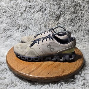 ON Running Womens Size 9 Mens Size 7.5 Cloud X 3 Training Shoes Orchid/Iron $150